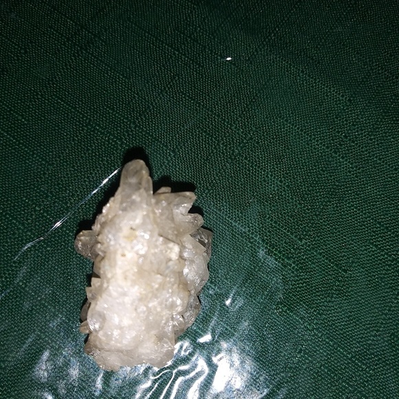 Crystal formation natural - Picture 2 of 4